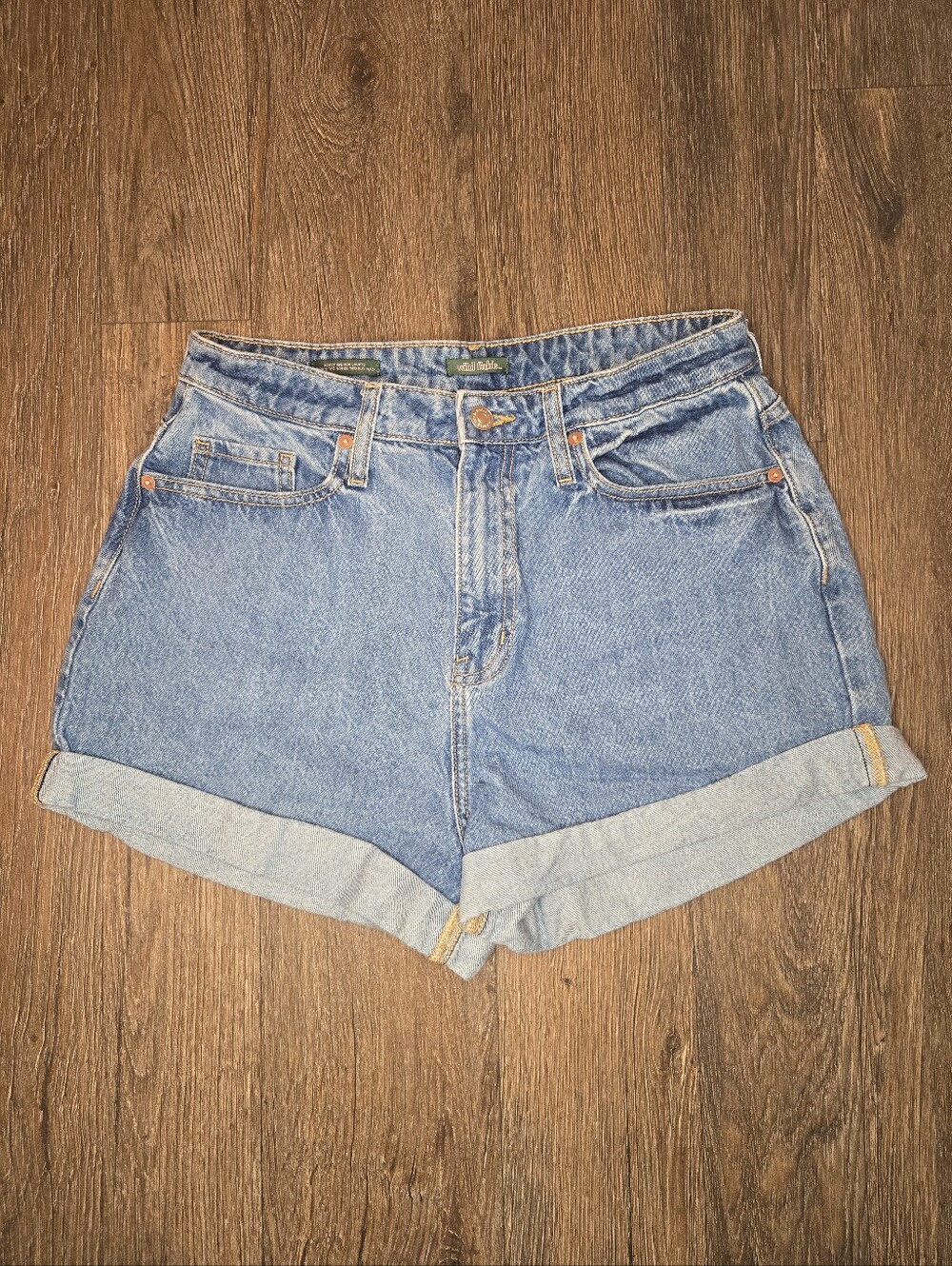 Wild Fable Womens Mom Shorts Size 8 29R High Rise Blue Denim Happy
